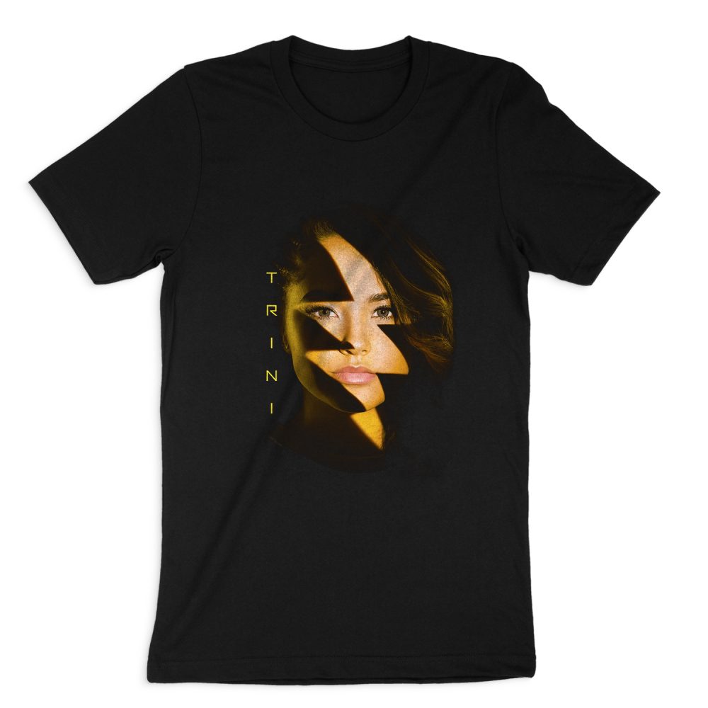 POWER RANGERS TRINI BOLT SHORT SLEEVE T-SHIRT
