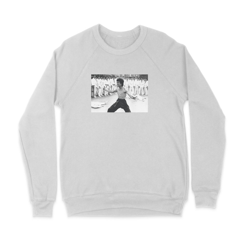 BRUCE LEE TRIUMPHANT SWRATSHIRT