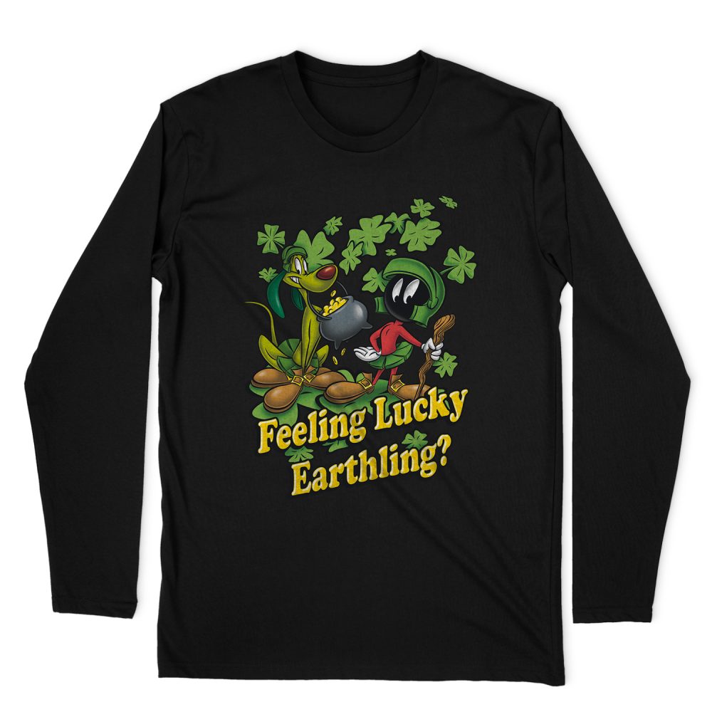 LOONEY TUNES FEELING LUCKY LONG SLEEVE T-SHIRT